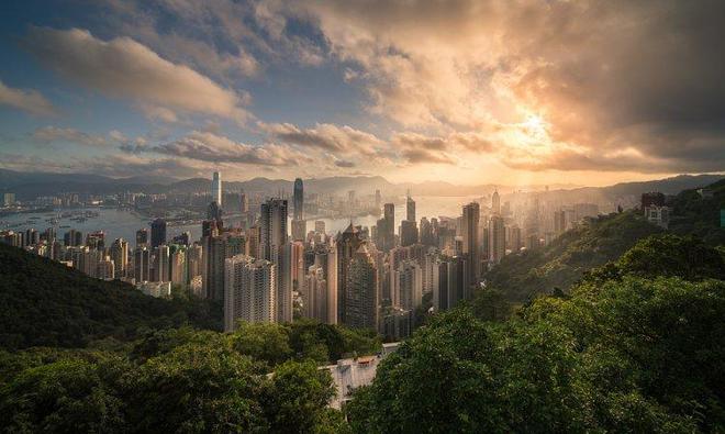 均报价春节去港澳旅游5天费用多少省钱EVO视讯真人跟闺蜜去港澳五日游人(图3)